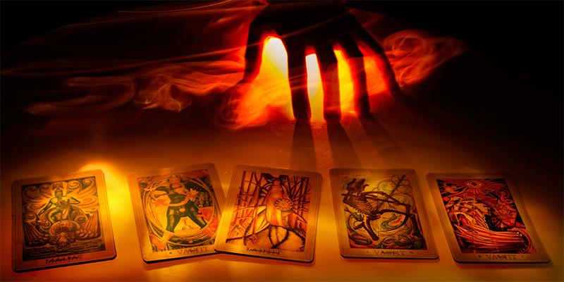 Rút một lá bài tarot để biết bạn sẽ giàu sang phú quý lúc nào?